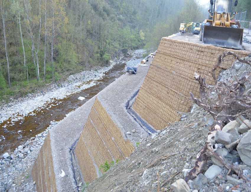 terra rinforzata con geogriglie