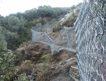 barriera caduta massi